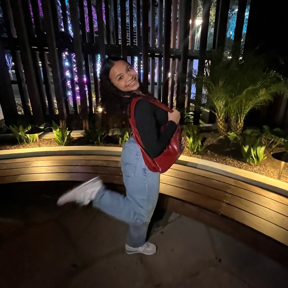 Meet your Posher, Maddie